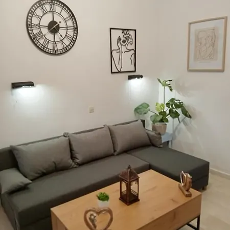 Rose Nr1 * Μεσογγή