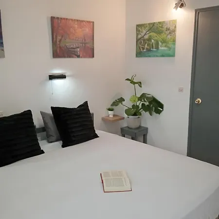 Appartement Rose Nr1 *