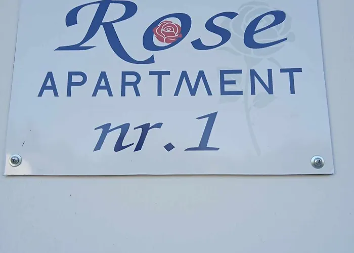 Rose Family Nr1